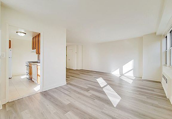 3rd image of 8855 Bay Pkwy #2NN