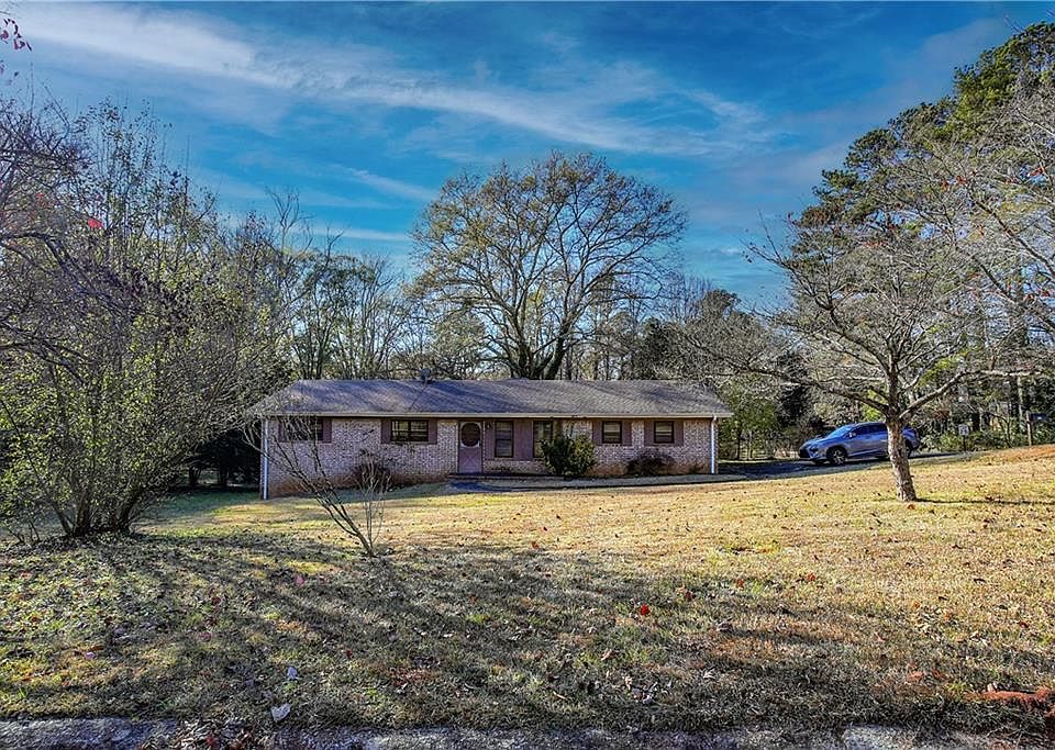 1st image of 3111 Randall Dr