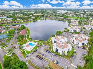 210 SW Lake Pointe Dr #109, Fort Lauderdale, FL 33309