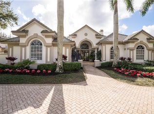 13770 Pondview Cir, Naples, FL 34119