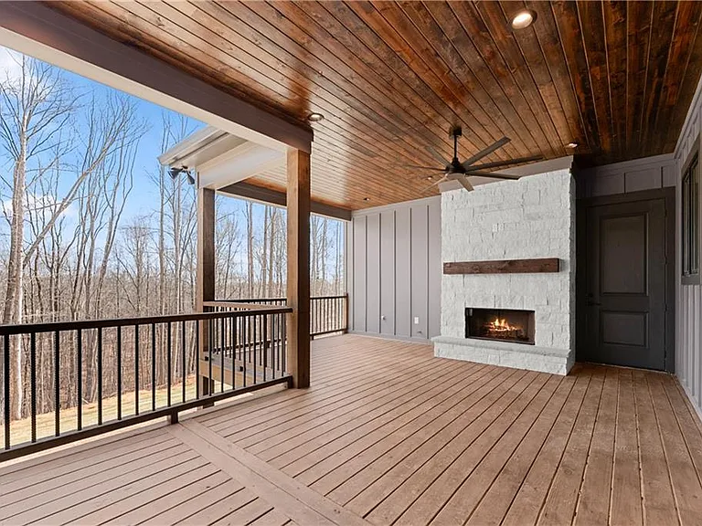3255 Tanners Mill Rd — Photo 13