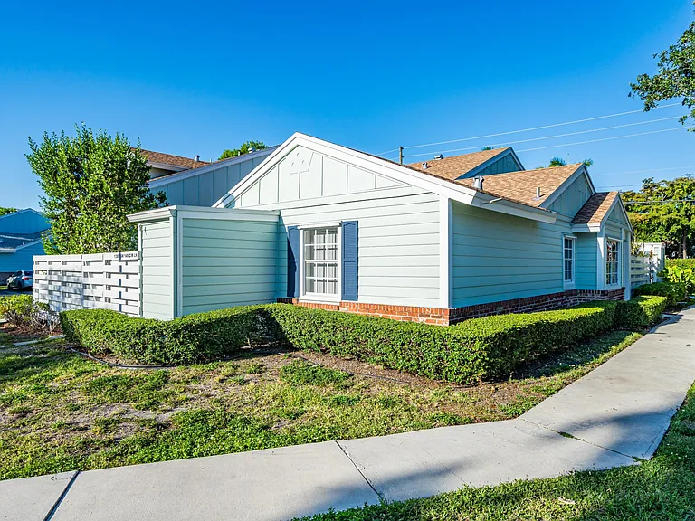 13807 SW 149th Circle Ln #2-67 — Photo 4