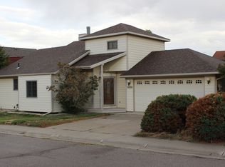 3431 Stagecoach Dr, Casper, WY 82604