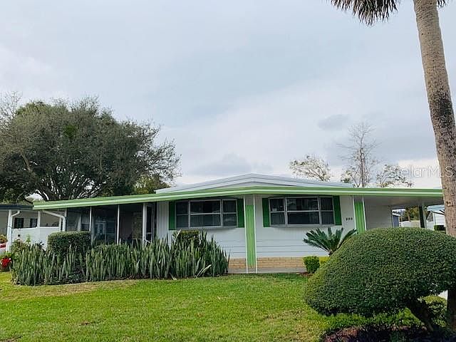 1st image of 2134 Oak Ln