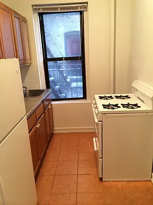 Rented by Bohemia Realty Group | media 13