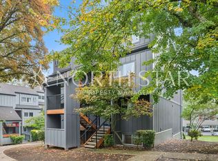 4 Touchstone Ter UNIT 130, Lake Oswego, OR 97035