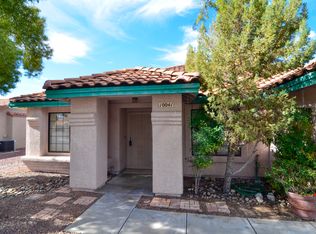 10041 N Pitching Wedge Ln, Oro Valley, AZ 85737