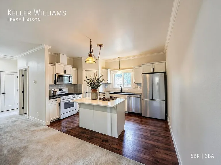 9170 Frank Rd — Photo 23