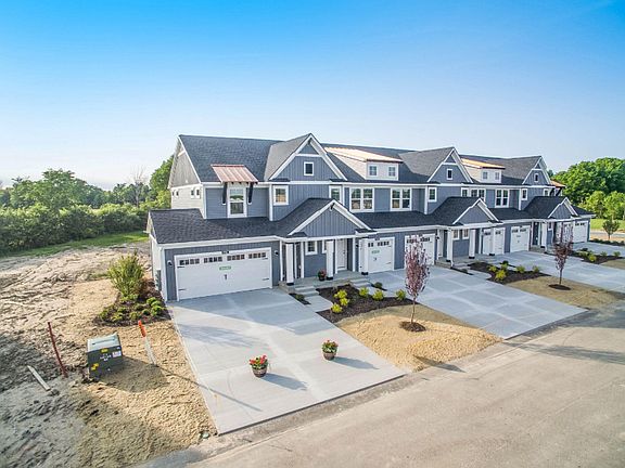 3rd image of 8921 Barrington Ln #35
