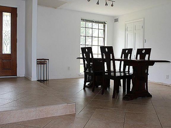 another view of the dinning room