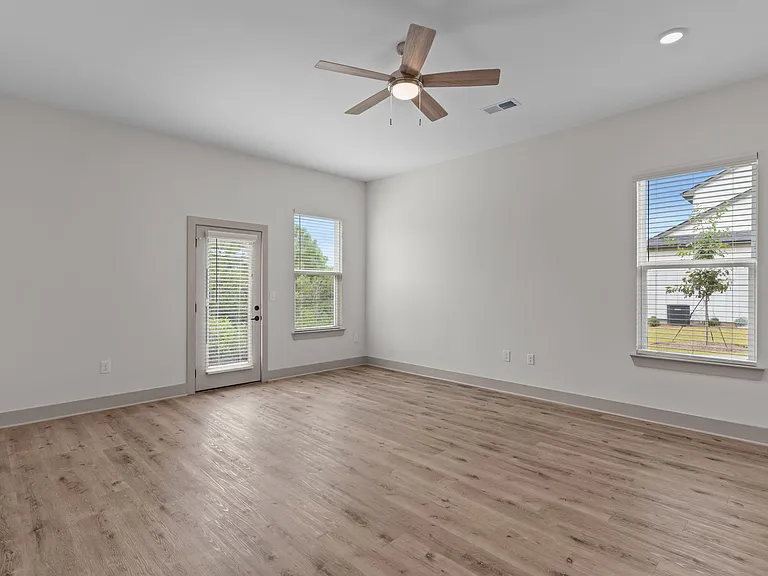 1956 Sparrow Star Way — Photo 34