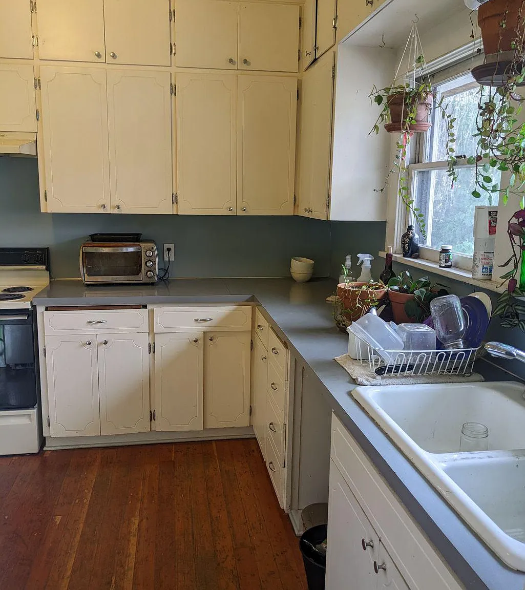 3 bed, 1250 sqft, $2,995 — Photo 3