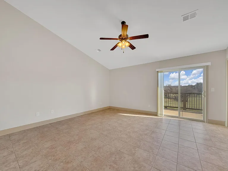 HILLRISE APARTMENTS — Photo 13