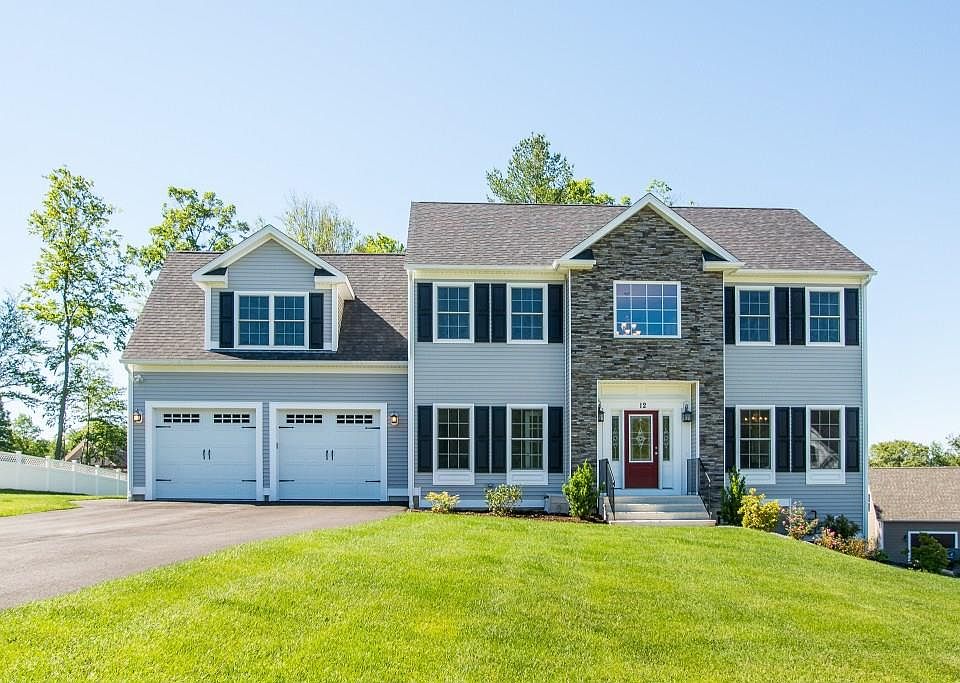 1st image of 12 Lincoln Meadows Dr