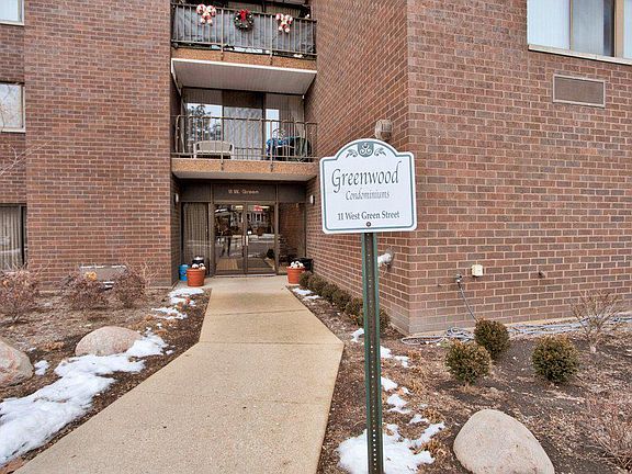 3rd image of 11 W Green St APT 501
