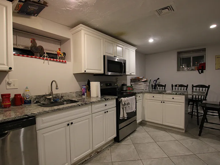 55 Dudley St #1 — Photo 17