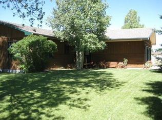 2442 Mountain Shadow Ln, Laramie, WY 82070