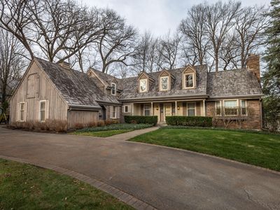 13450 Braemar Dr, Elm Grove, WI, 53122