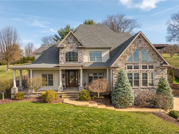 105 Concord Pl S, Uniontown, PA 15401