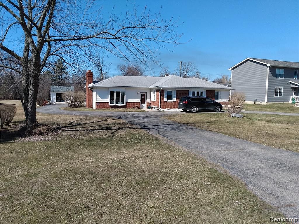 Fort Rd Brownstown Mi Mls Zillow