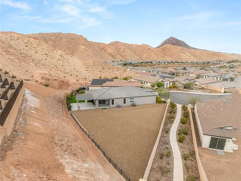 6 Sun Lily Ln — Photo 32