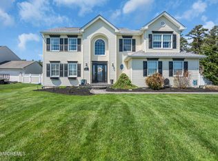 9 Eagle Ridge Lane, West Creek, NJ 08092