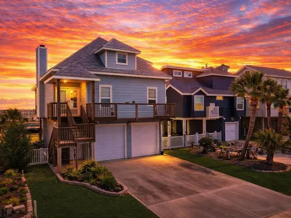 3912 Bridge Harbor Dr, Galveston, TX 77554