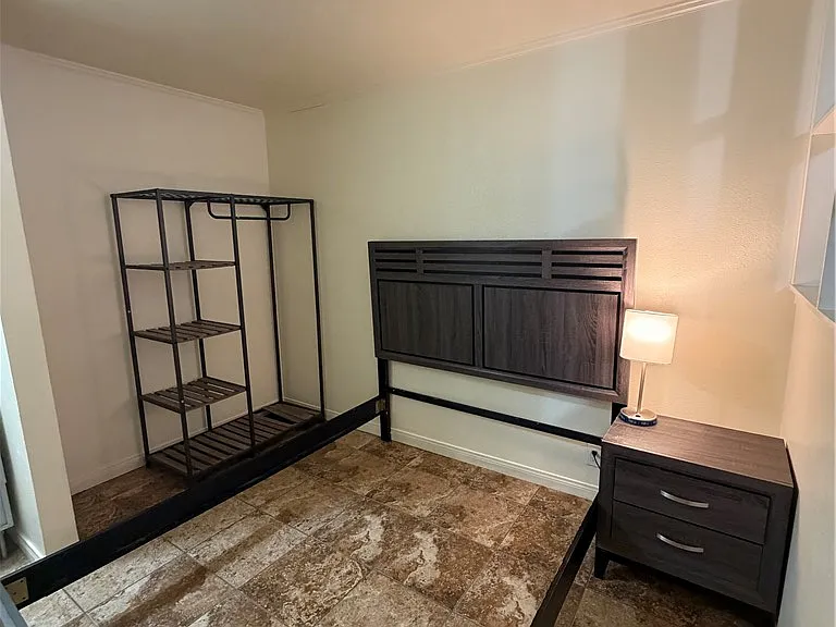 4600 University Center Dr #166 — Photo 13