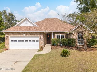 15404 Summerfield Dr, Gulfport, MS 39503