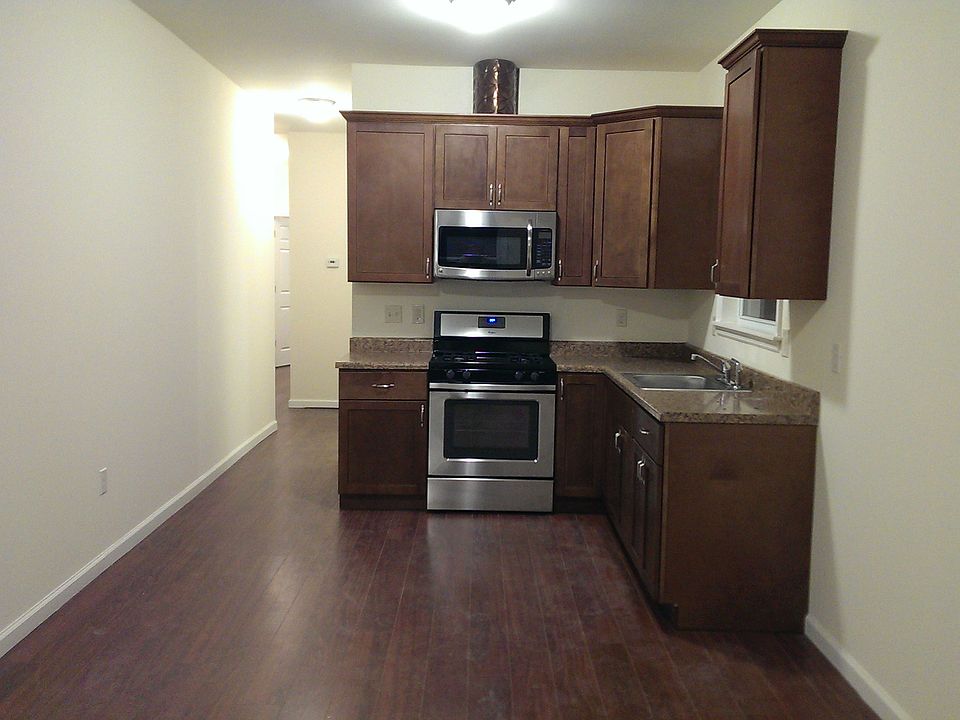 1st image of 15 Naples Ave APT 1