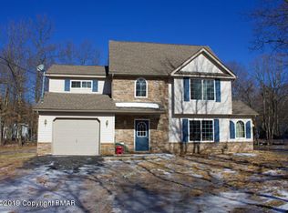 22 Lenape Trl, Albrightsville, PA 18210
