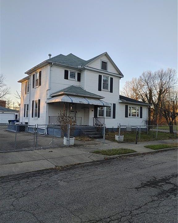 1st image of 543 Greencastle St