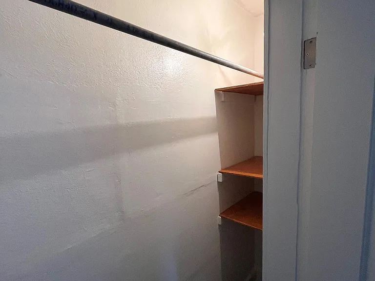 522 Aurora Ave — Photo 14