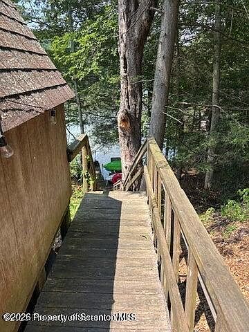 2nd image of Lewis Ct