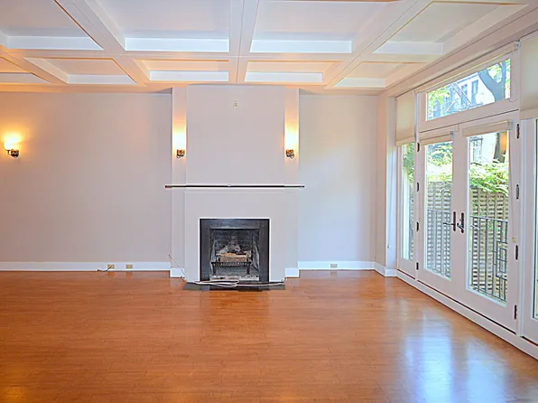 346 East 51st Street image 9 of 20