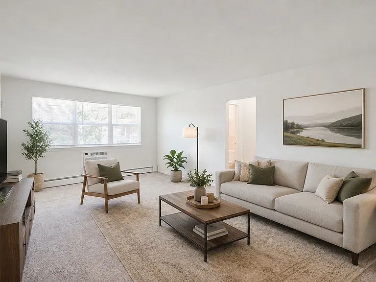 Lakeview Terrace Apartment Homes — Photo 2