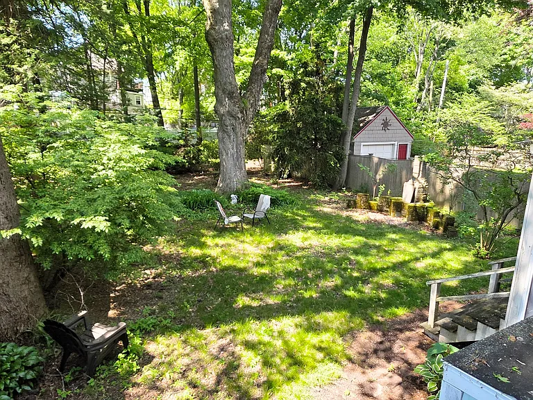 37 Stratford St #2 — Photo 16
