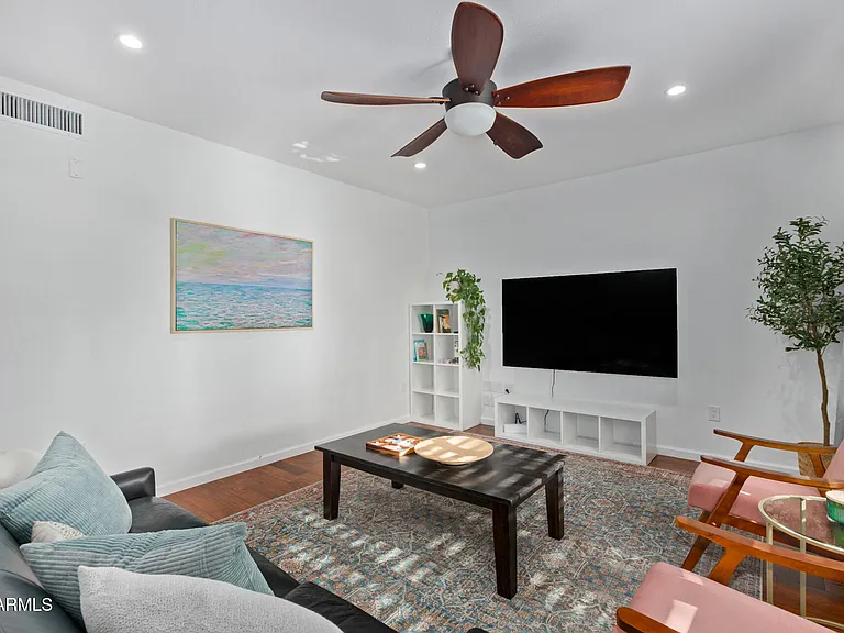 1948 E Jeanine Dr — Photo 33