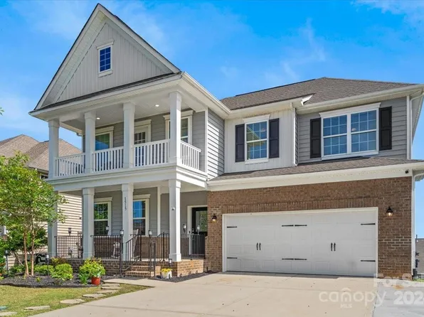 1515 Spruce Ln, Denver, NC 28037
