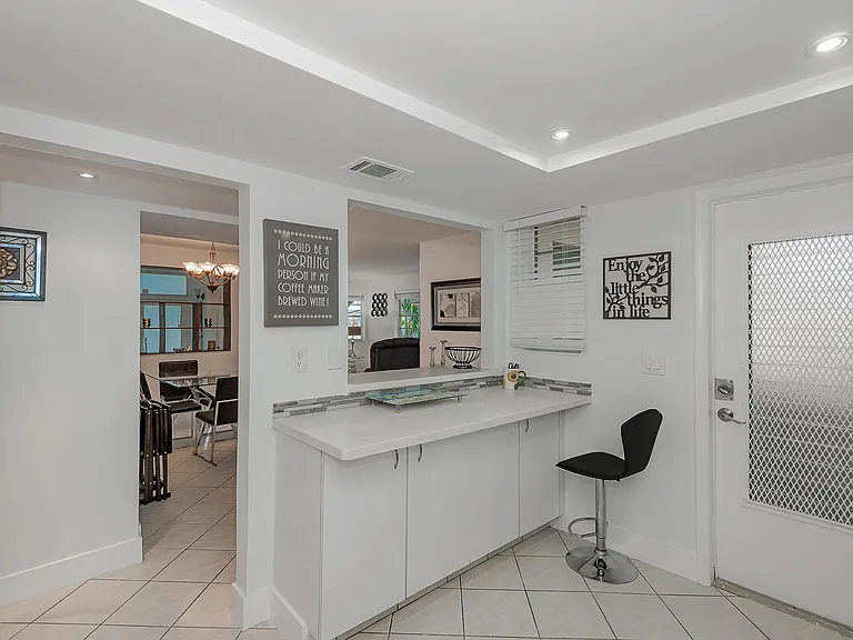 1333 E Hallandale Beach Blvd #101 — Photo 13