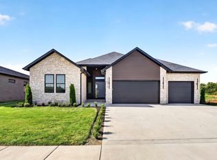 1875 E Skyline Avenue, Ozark, MO 65721