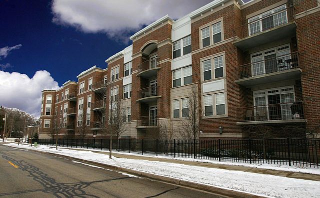 1st image of 435 W Wood St Unit 405A