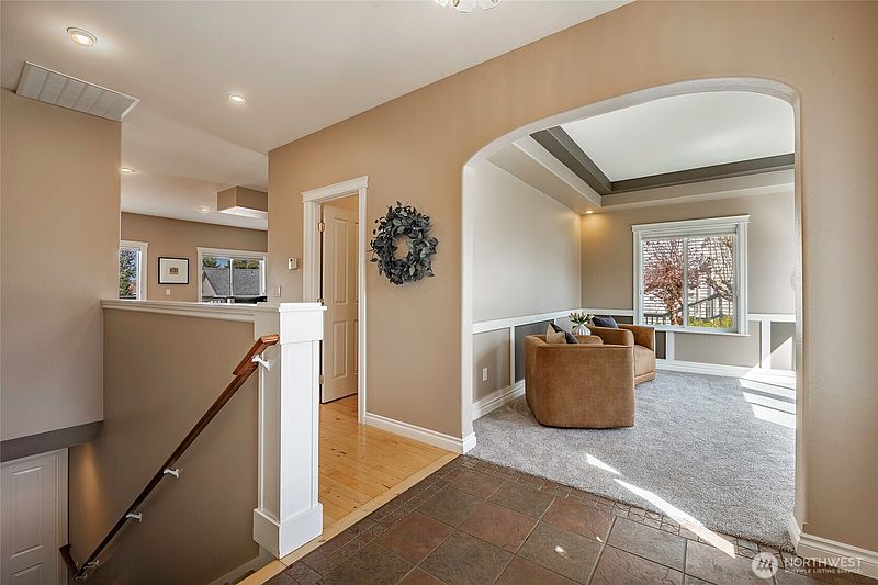 5th image of 4410 Glasgow Way
