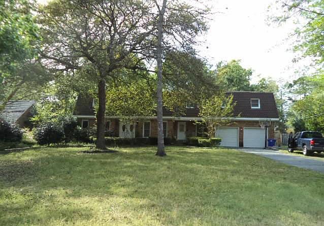 1st image of 106 Ayers Dr
