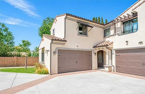 314 S Moore #B Photo 1