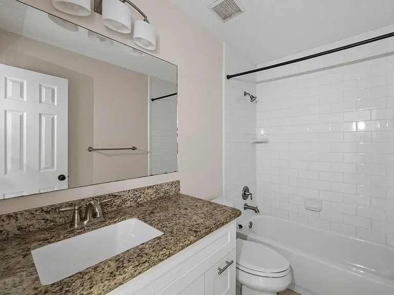 5819 Forest Timbers Dr — Photo 24