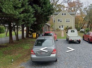 640 Laurel Dr, Pasadena, MD