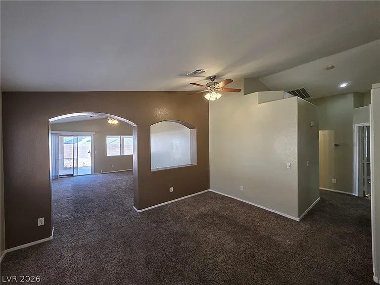 6674 Jordan River Dr — Photo 33