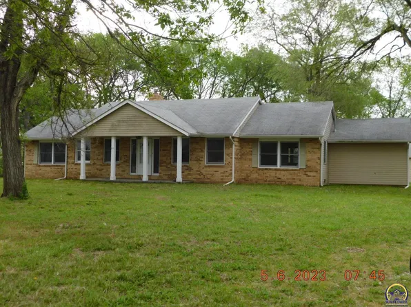 615 W Elm St, Scranton, KS 66537