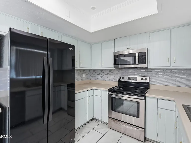 126 W Loma Vista Dr #101 — Photo 5